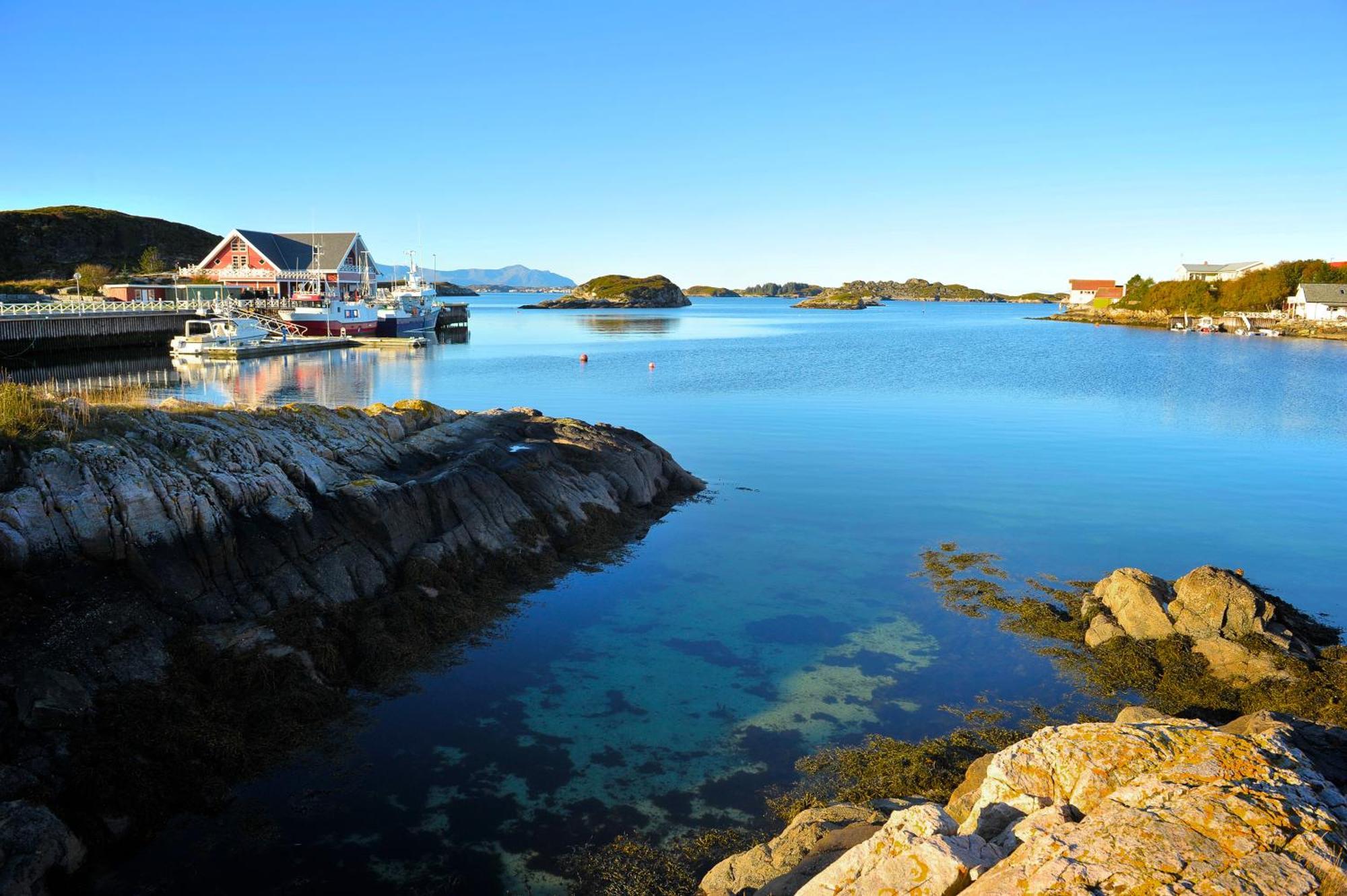 Апартаменты Atlantic Road Seaside Housing Litlrossoya Экстерьер фото